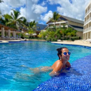 744BC233-A111-433B-9B3A-129D3F4BD6F1